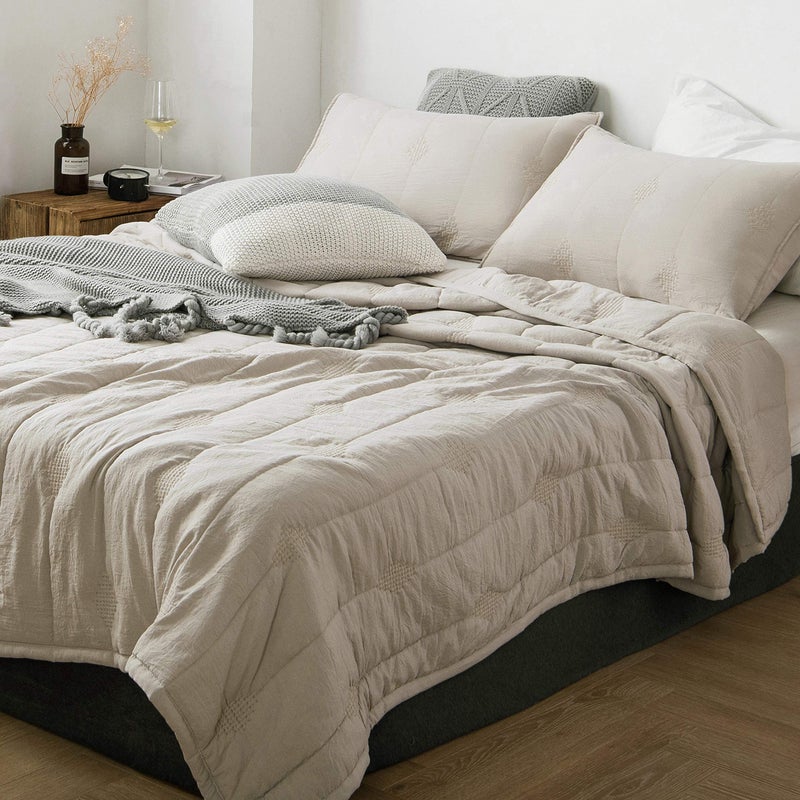 ANNA.Z HOME Queen Quilt Bedding Set â€“ Light Weight, Breathable, Ultra-Soft, Allover Geometric Diamond Stitched Embroidery, Beige Queen Bedding Quilt Set for All Seasons. (Feather Gray, Queen Set) - Image 3